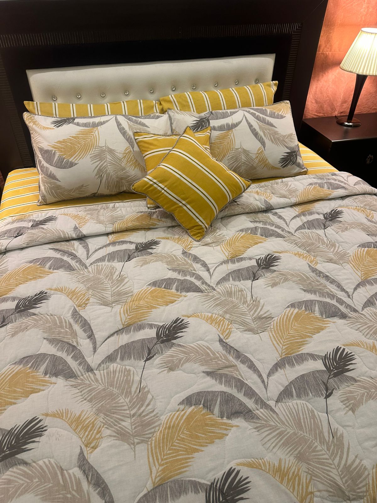 IV590 Cotton Comforter Set - Light Filling