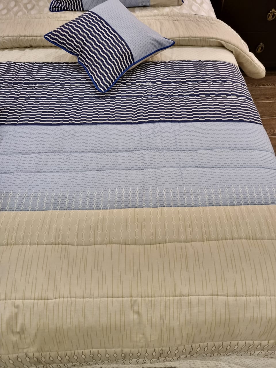 IV521 Duvet Cover Set - Without Filling