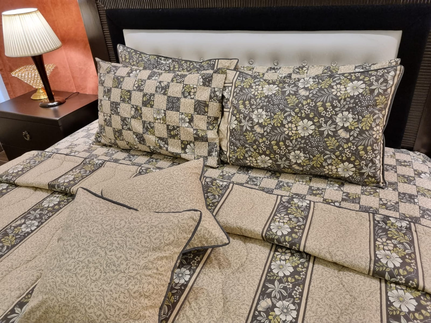 IV489 Cotton Comforter Set - Light Filling