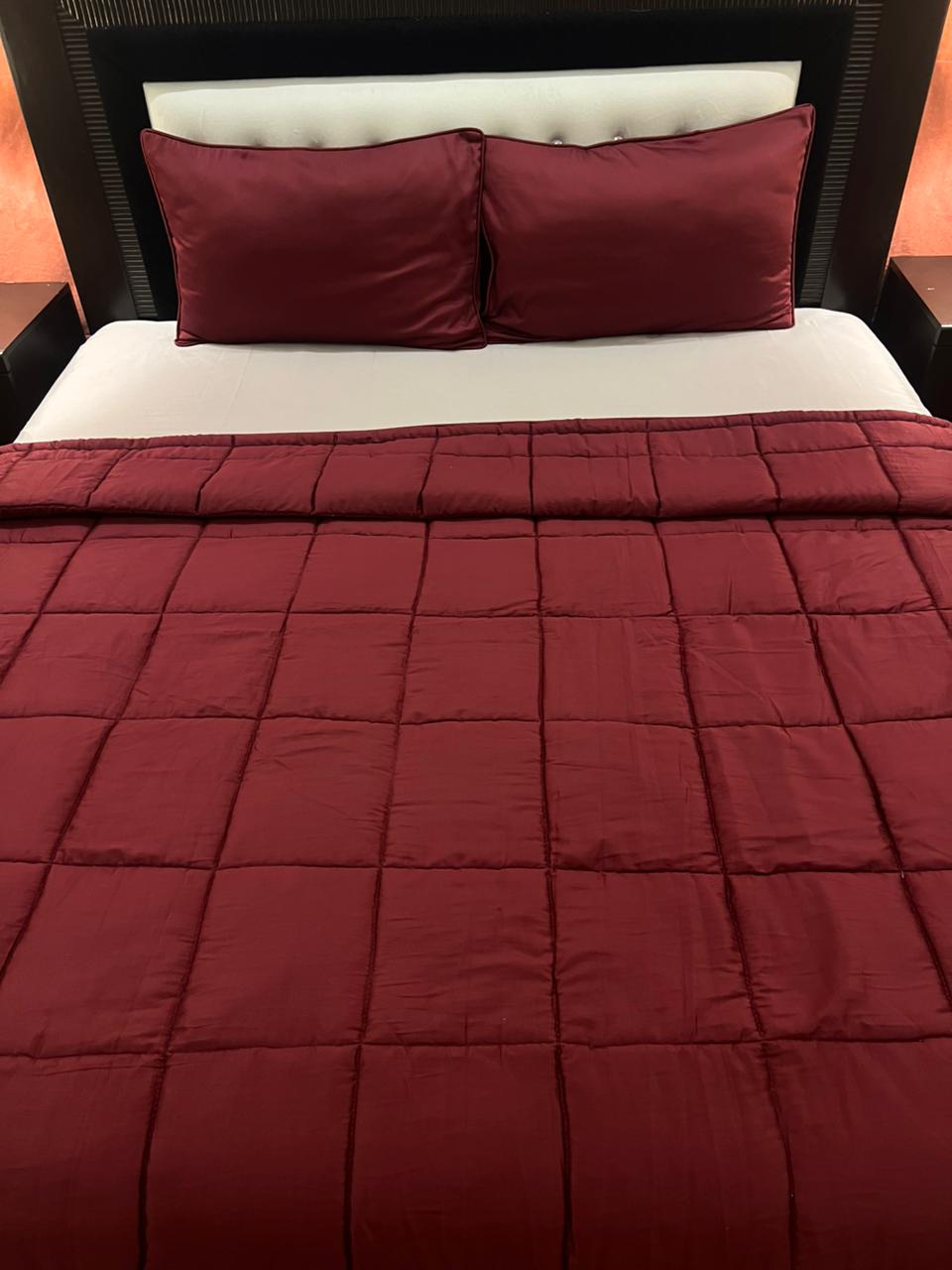 IV569 Luxury Cotton Satin Comforter Set - Light Filling