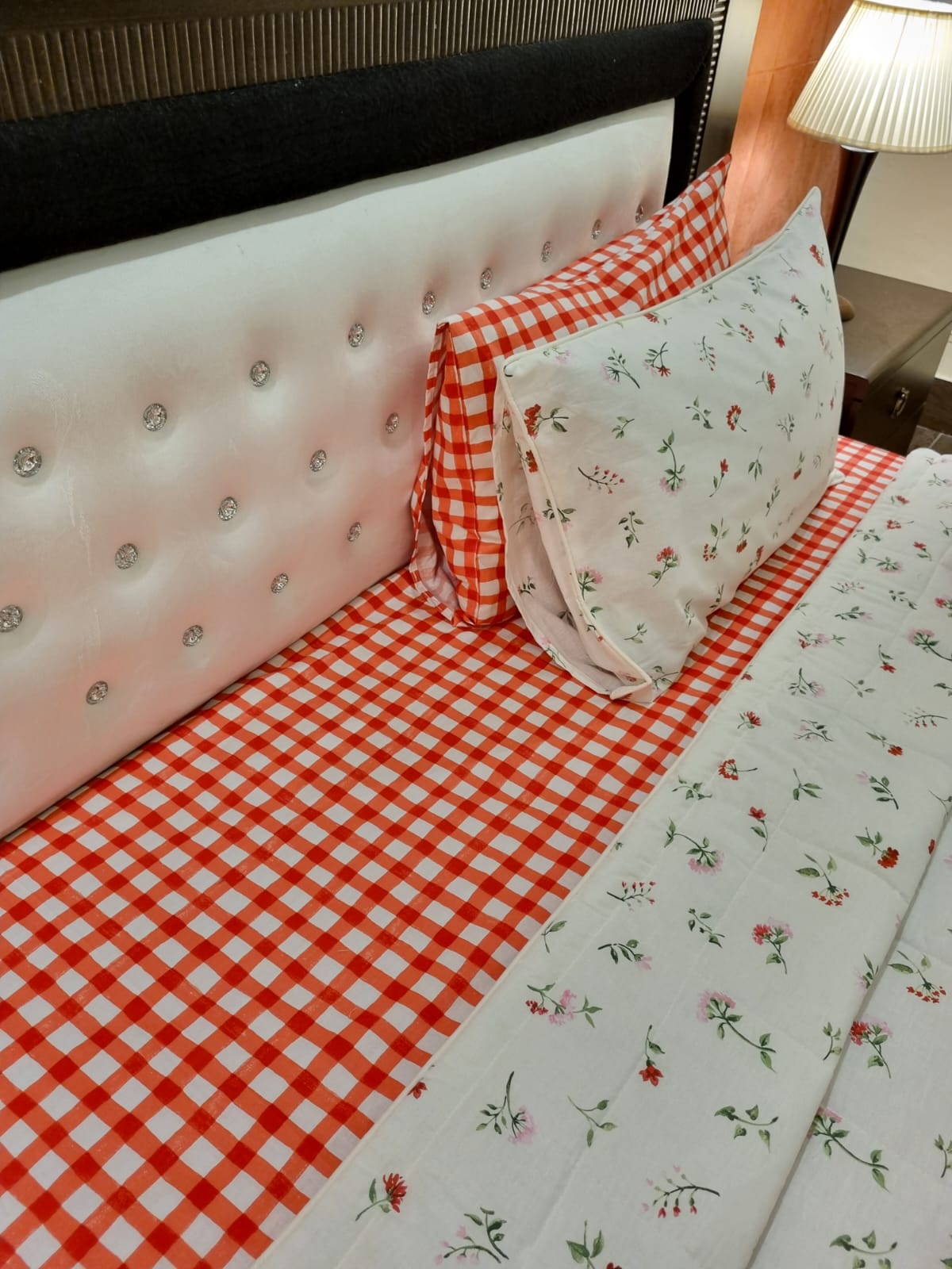 IV511 Duvet Cover Set - Without Filling