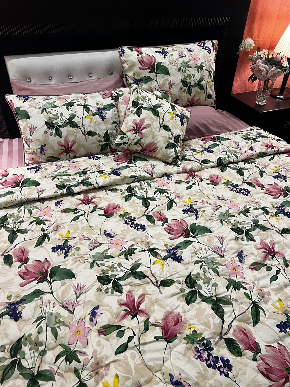 IV645 Luxury Cotton Satin Comforter Set - Light Filling