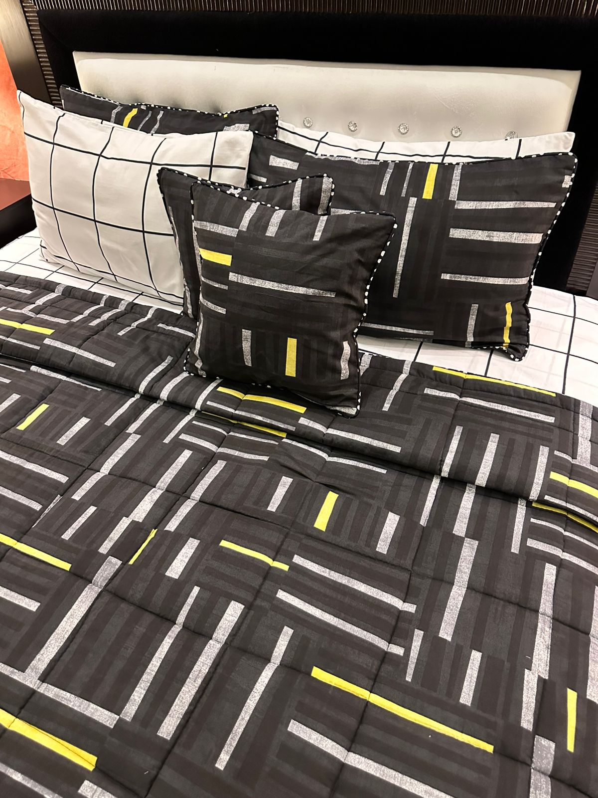 IV533 Cotton Comforter Set - Light Filling