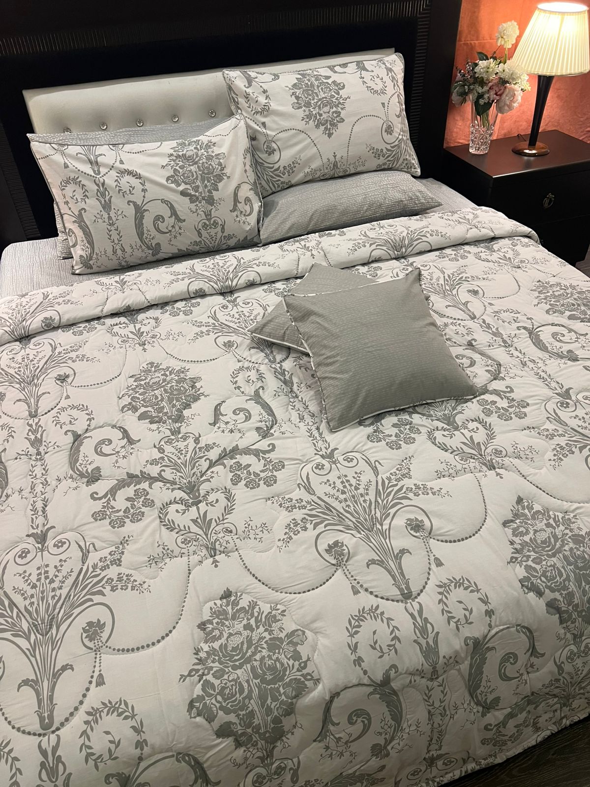 IV629 Percale Cotton Comforter Set - Light Filling