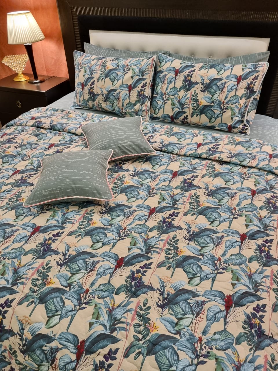 IV529 Cotton Comforter Set - Light Filling