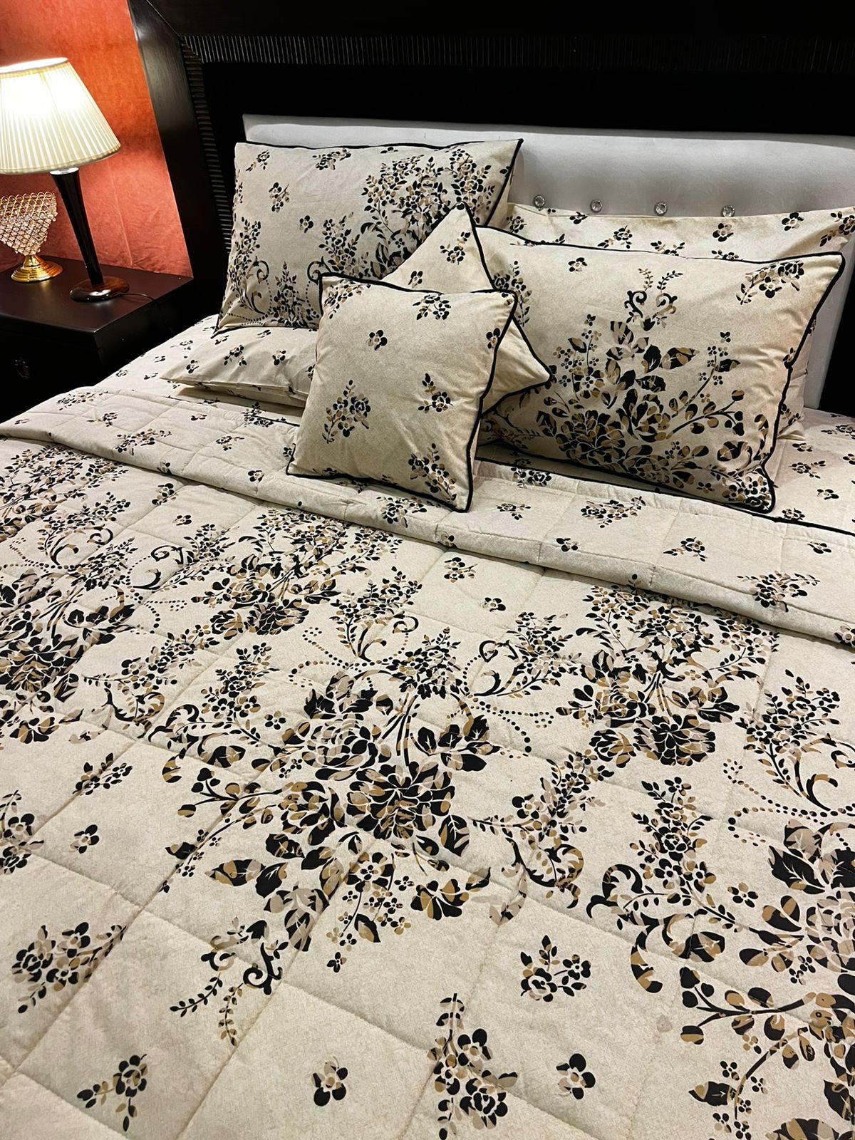 IV681 Cotton Comforter Set - Light Filling
