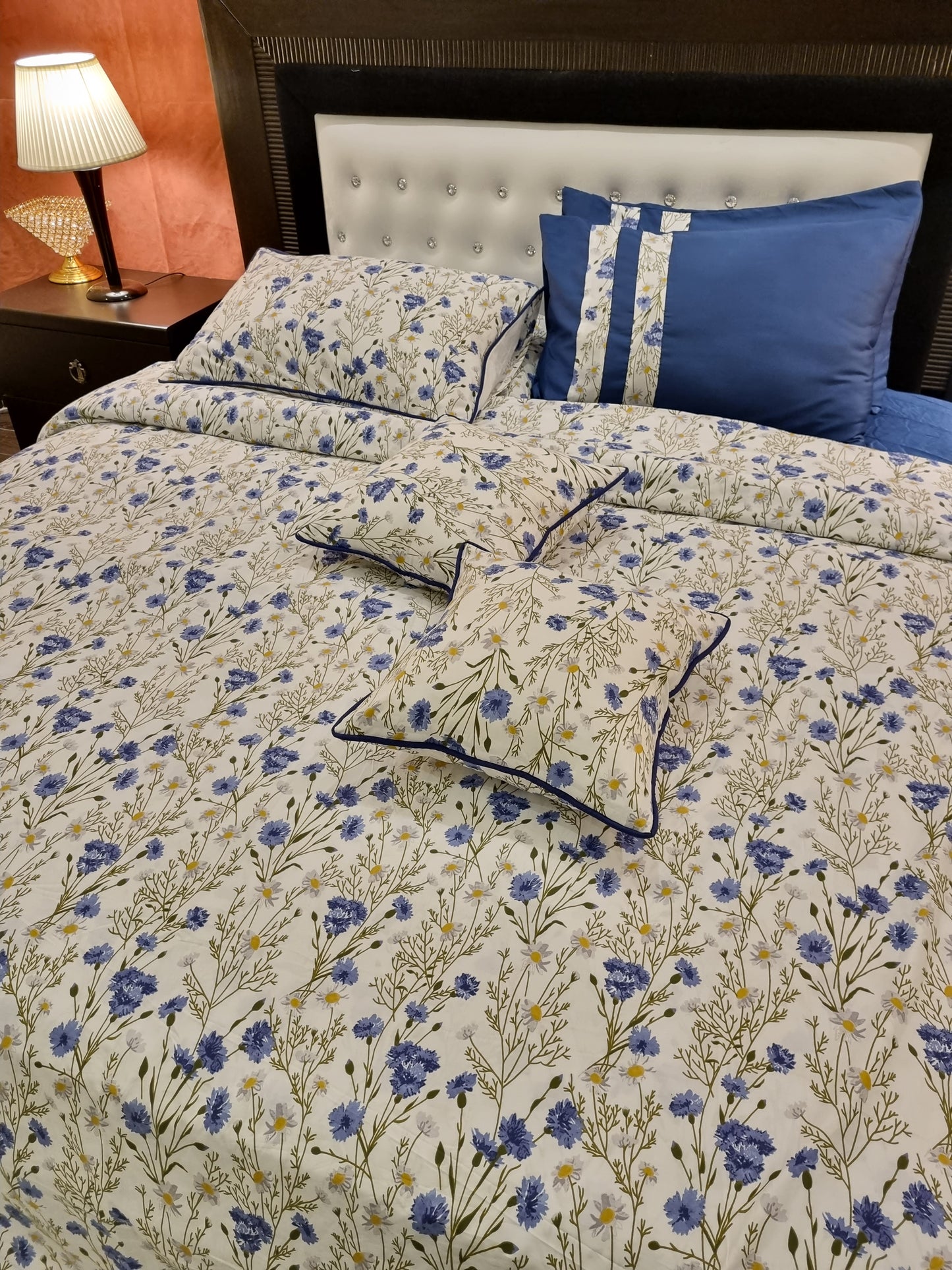 IV438 Luxury Cotton Satin Comforter Set - Light Filling