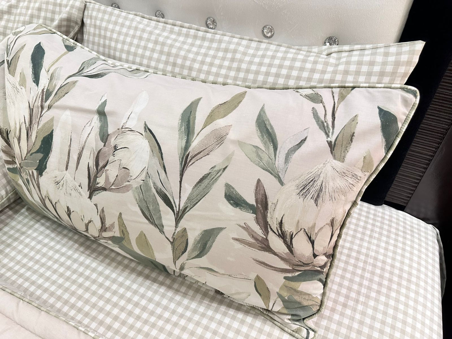 IV532 Cotton Comforter Set - Light Filling