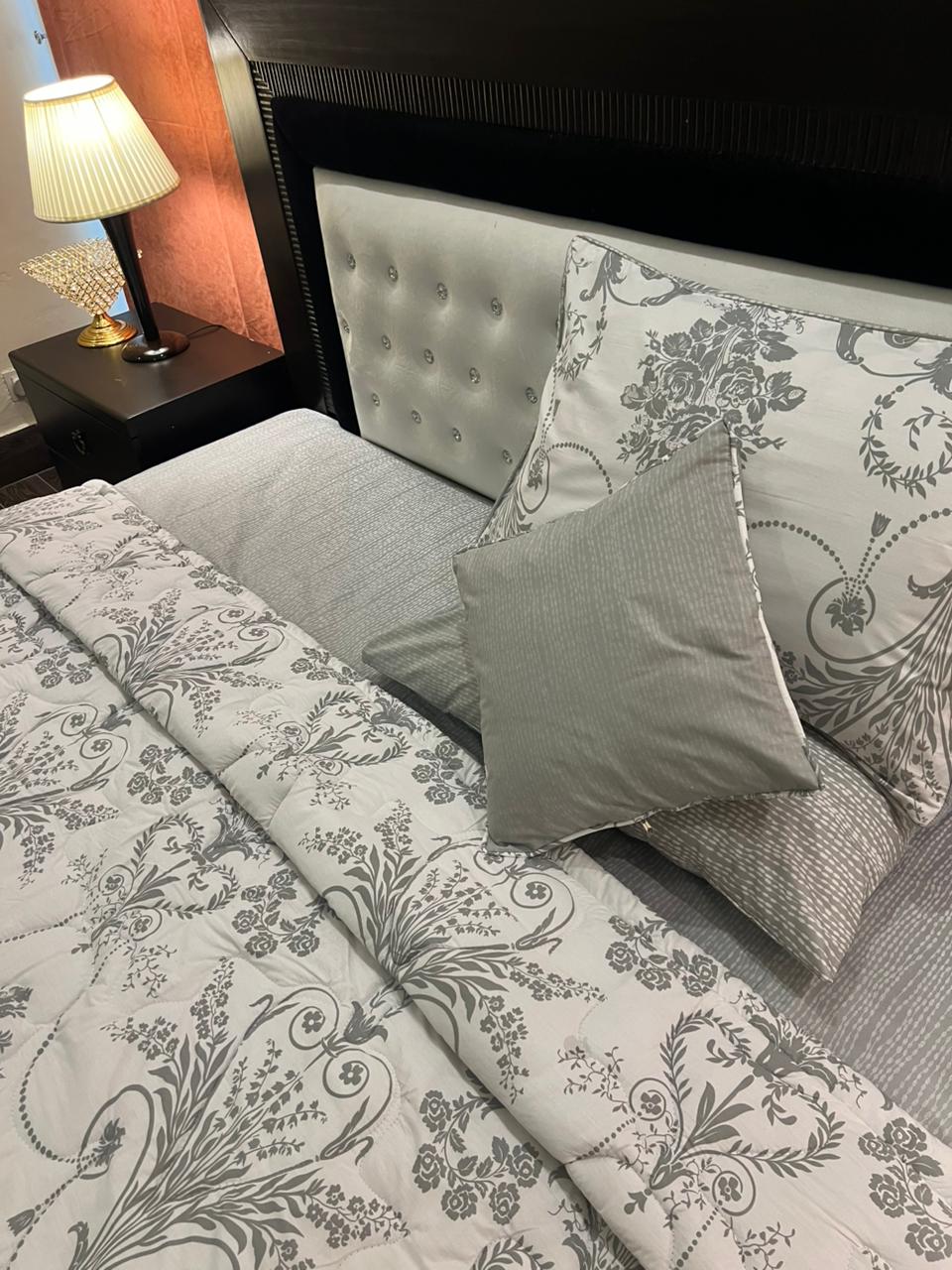 IV629 Percale Cotton Comforter Set - Light Filling