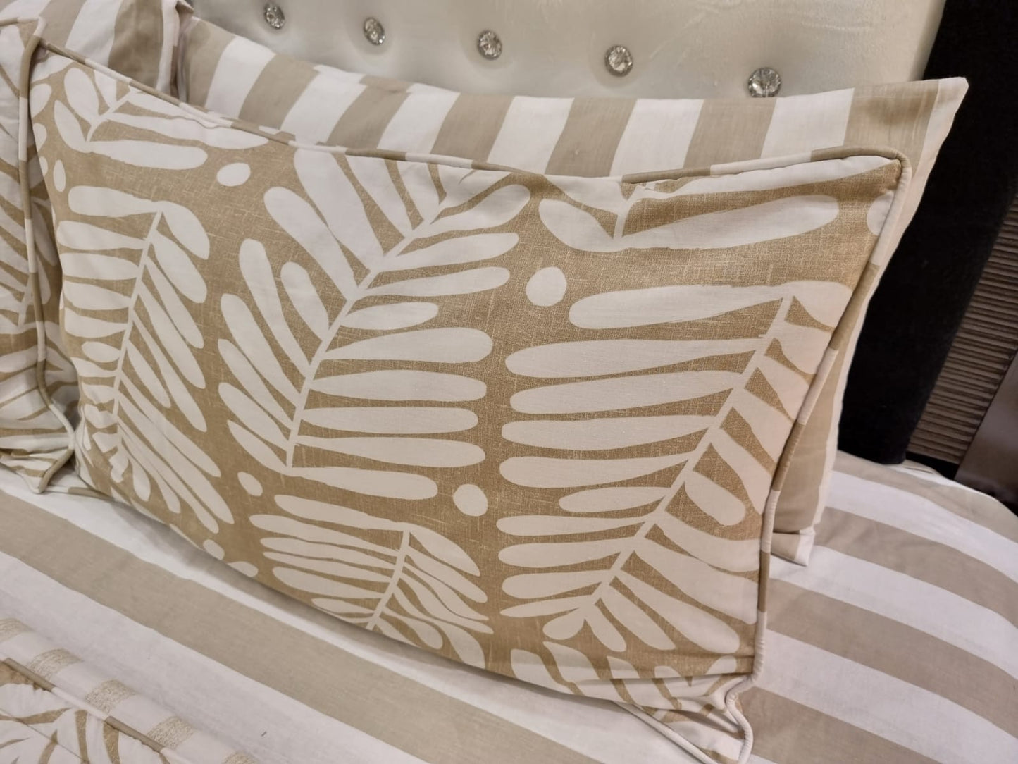 IV507 Duvet Cover Set - Without Filling