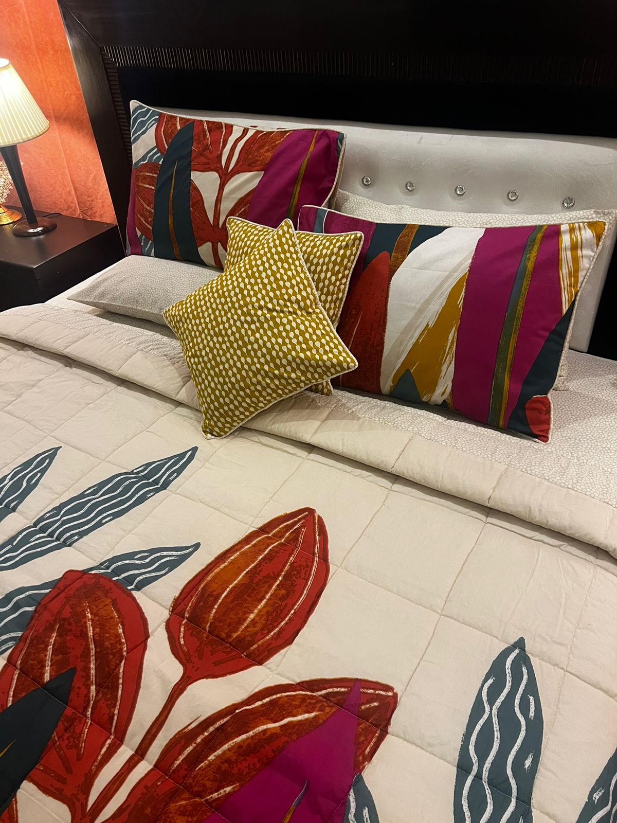 IV637 Cotton Comforter Set - Light Filling