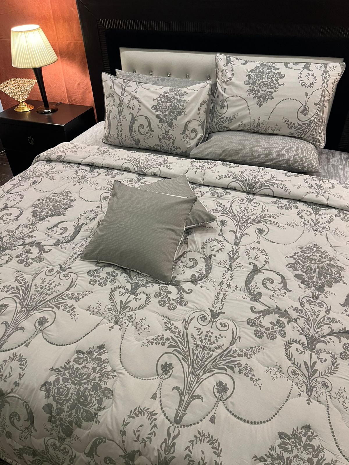 IV629 Percale Cotton Comforter Set - Light Filling