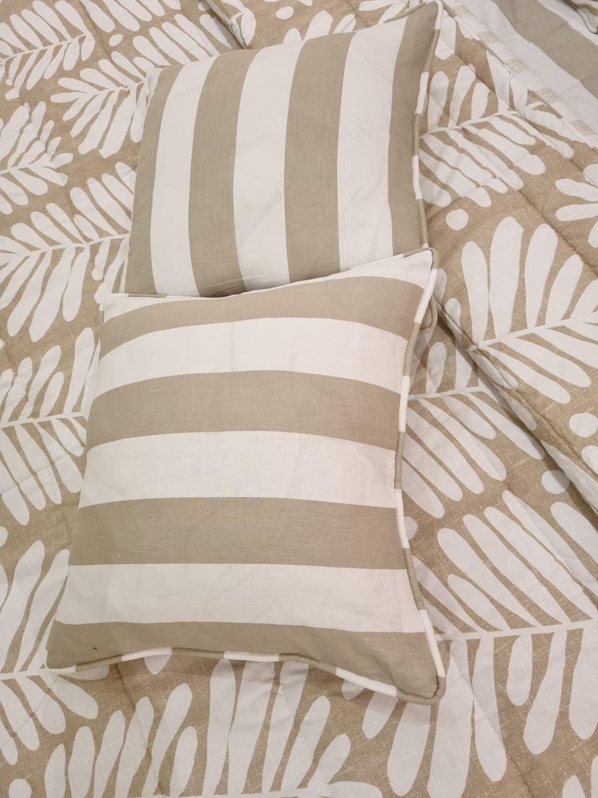 IV507 Duvet Cover Set - Without Filling