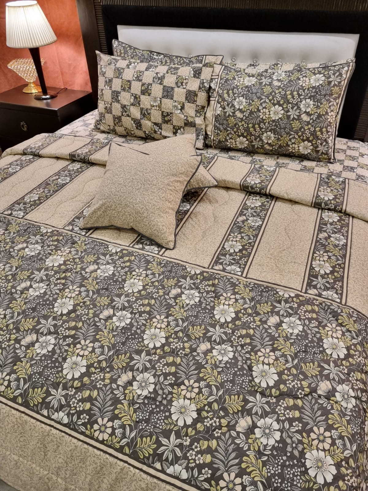 IV489 Cotton Comforter Set - Light Filling