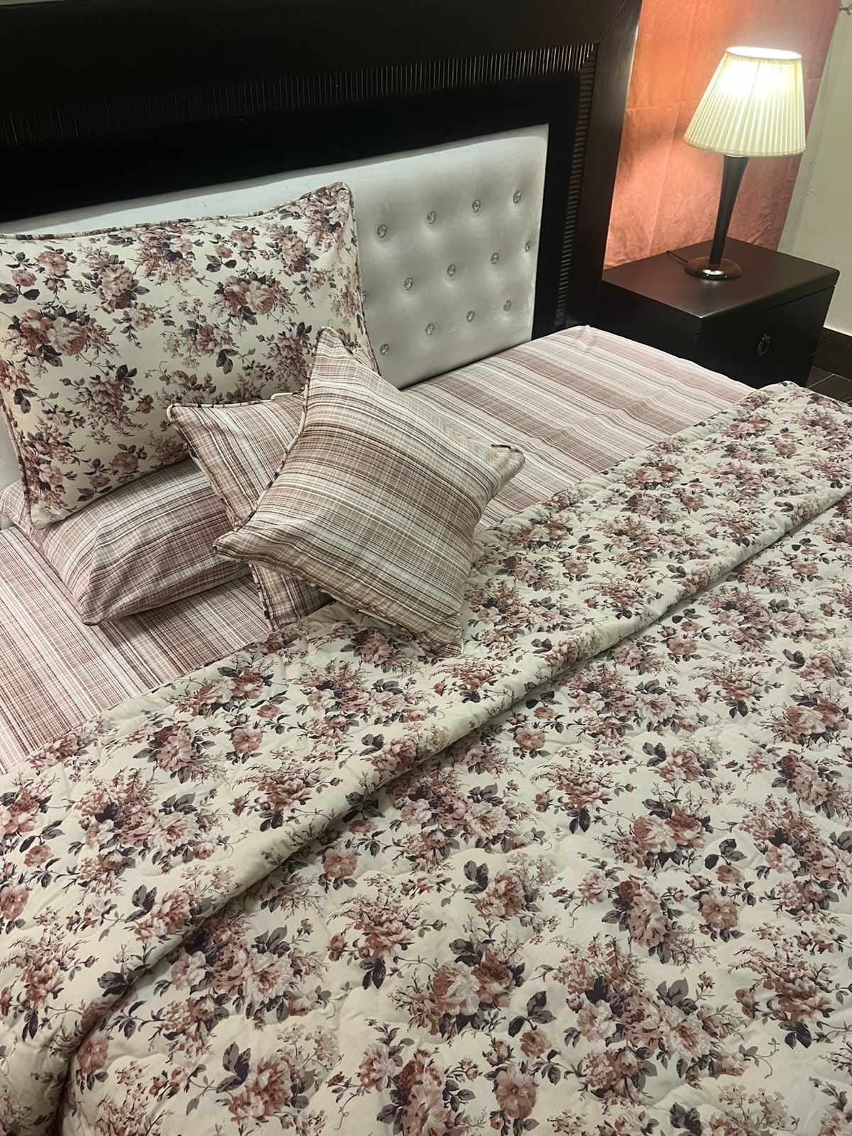 IV623 Cotton Comforter Set - Light Filling