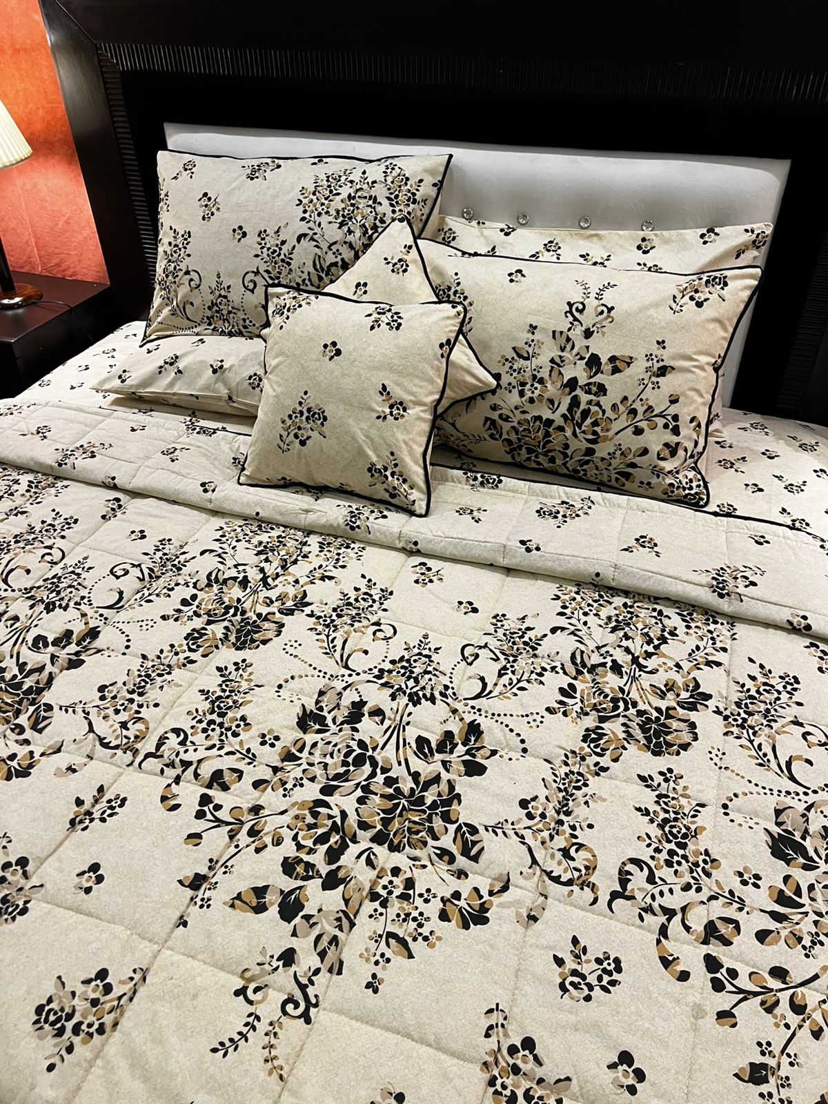 IV681 Cotton Comforter Set - Light Filling
