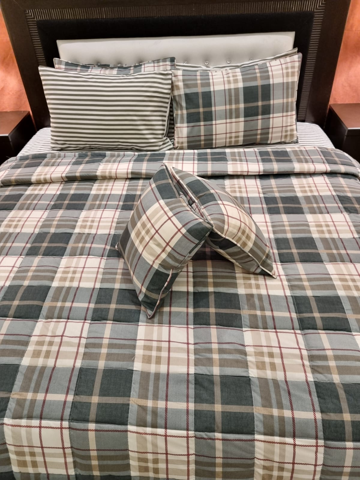 IV510 Cotton Comforter Set - Light Filling