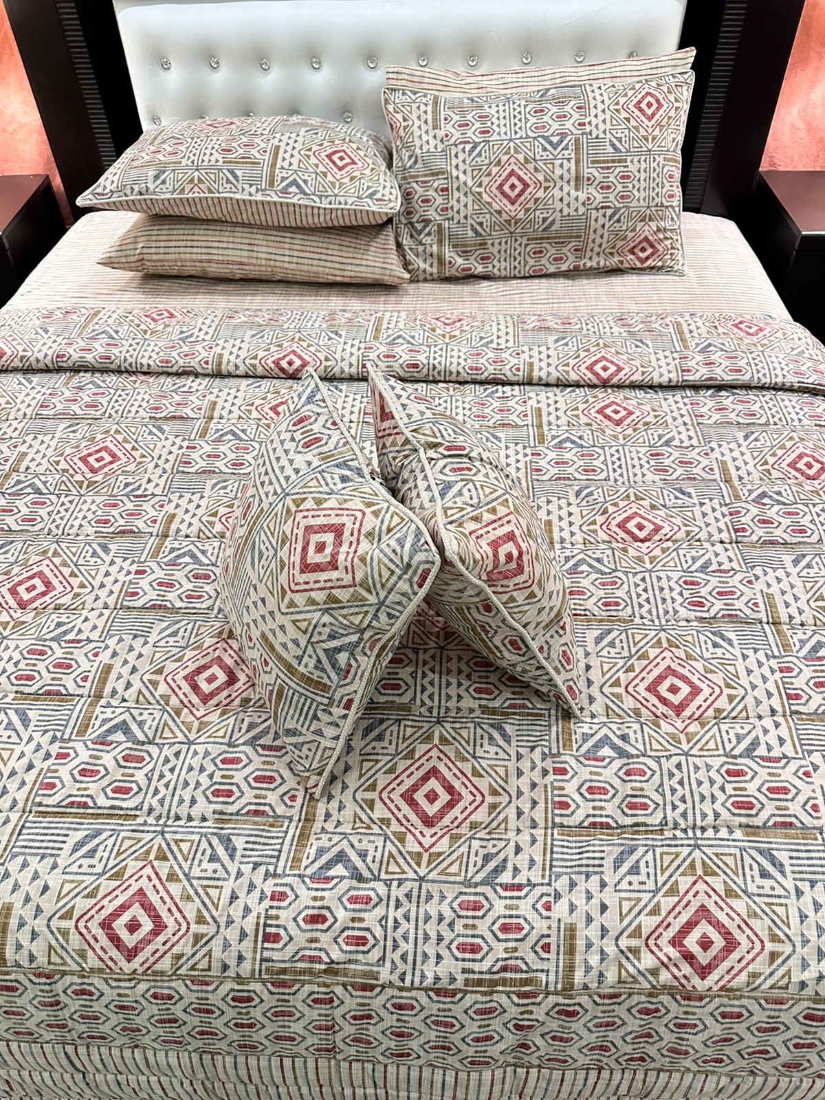 IV540 Cotton Comforter Set - Light Filling