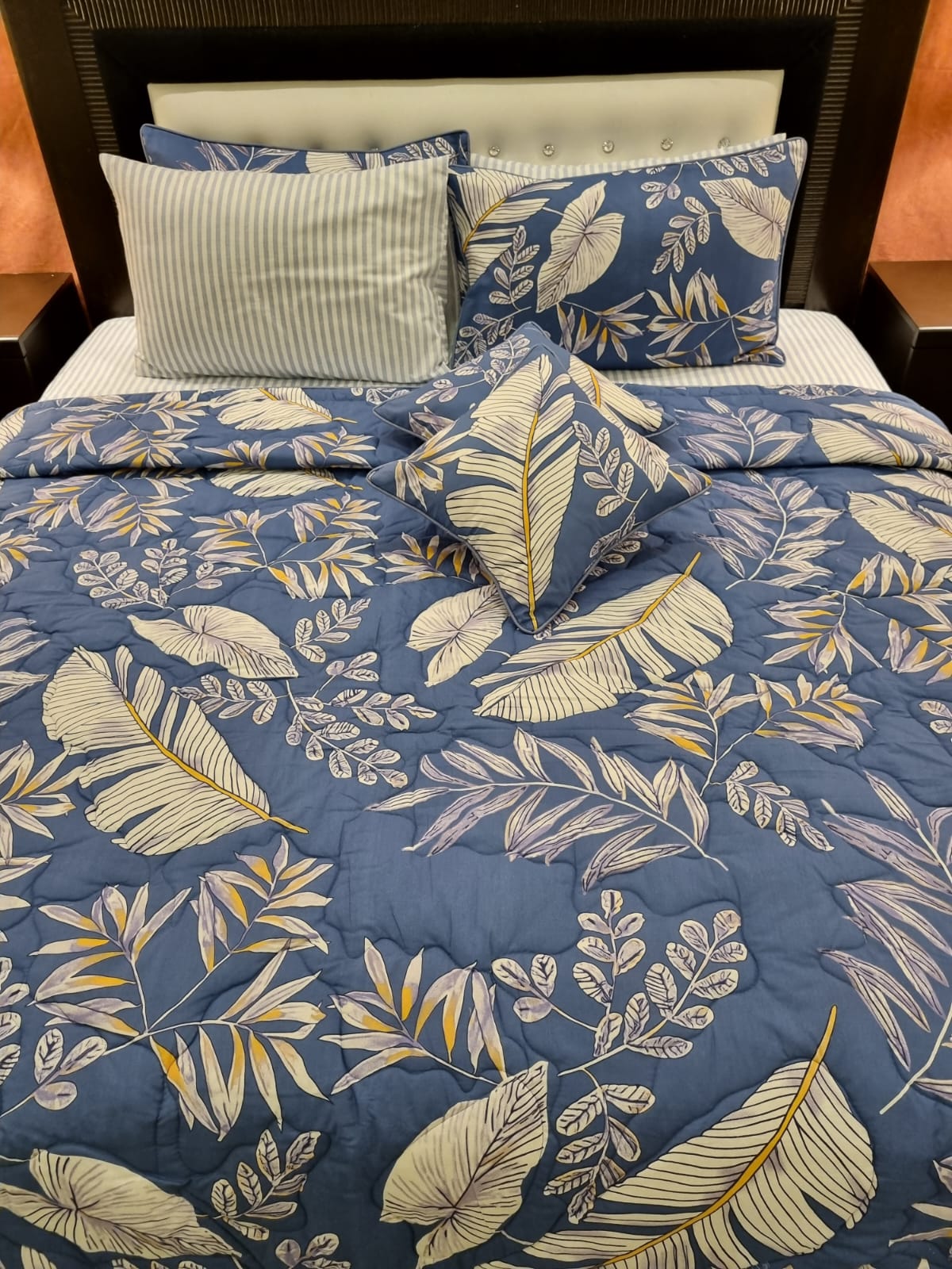 IV508 Duvet Cover Set - Without Filling