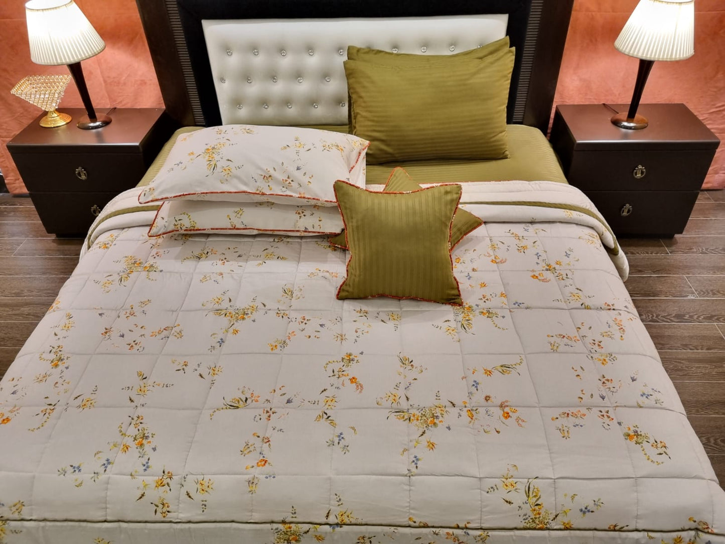 IV441 Luxury Cotton Satin Comforter Set - Light Filling