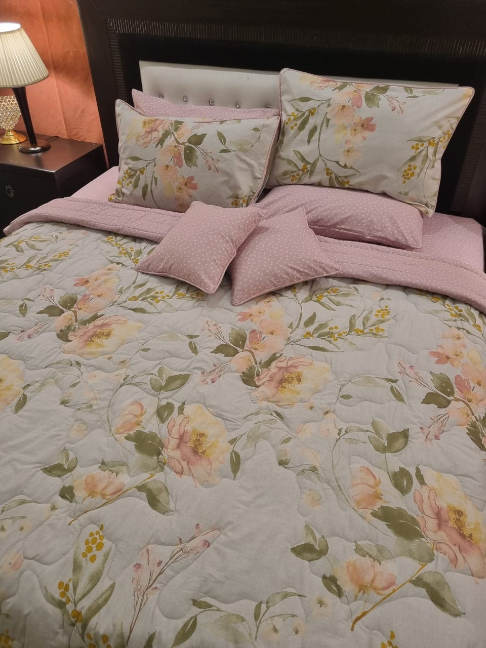 IV687 Cotton Comforter Set - Light Filling