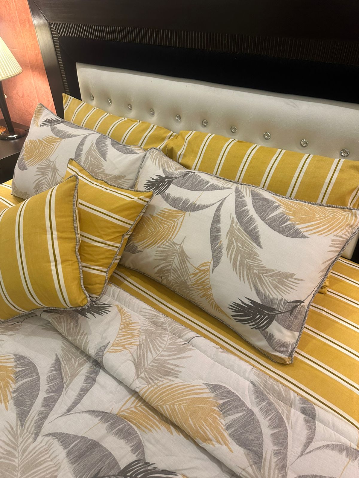 IV590 Cotton Comforter Set - Light Filling