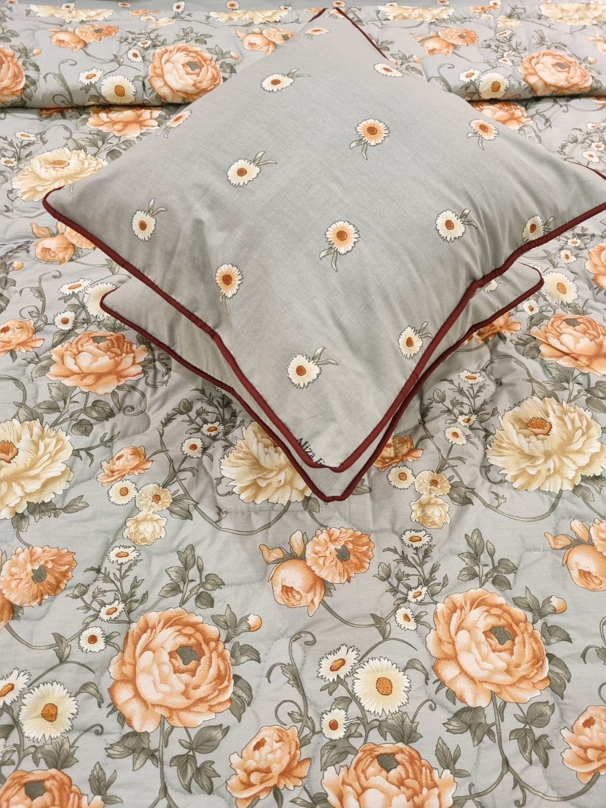 IV515 Cotton Comforter Set - Light Filling