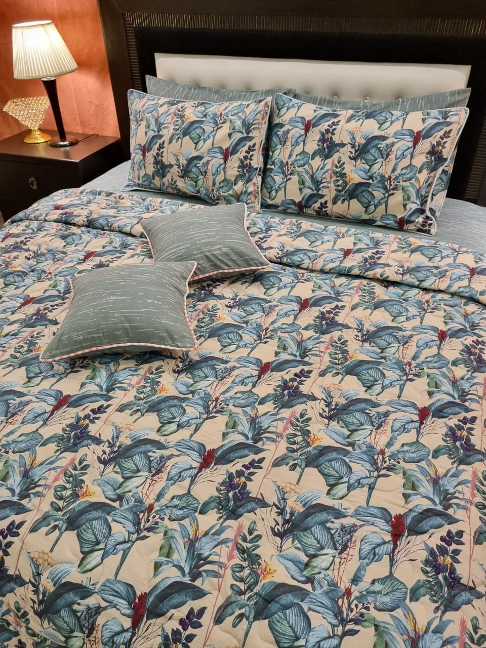 IV529 Cotton Comforter Set - Light Filling