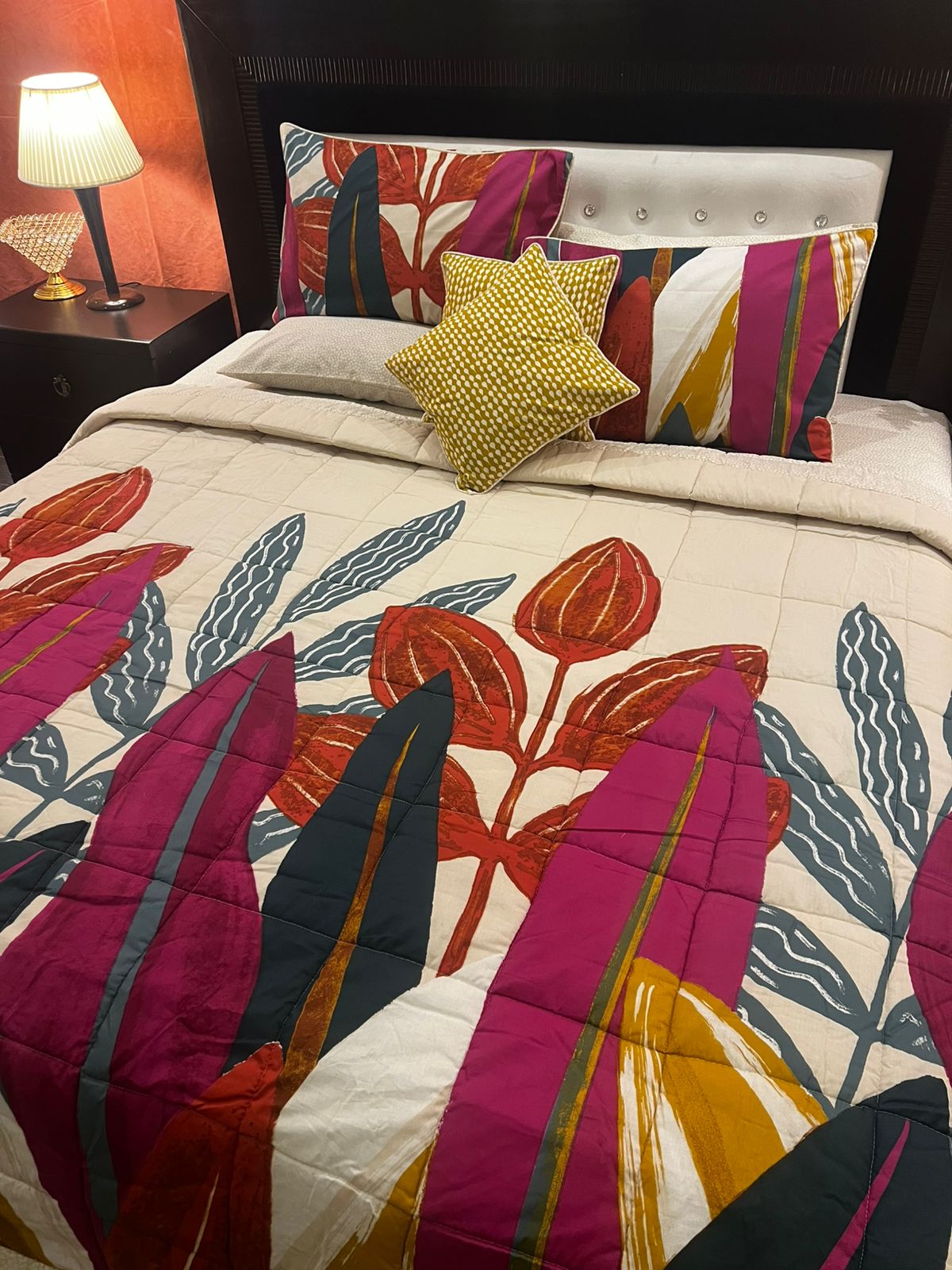 IV637 Cotton Comforter Set - Light Filling