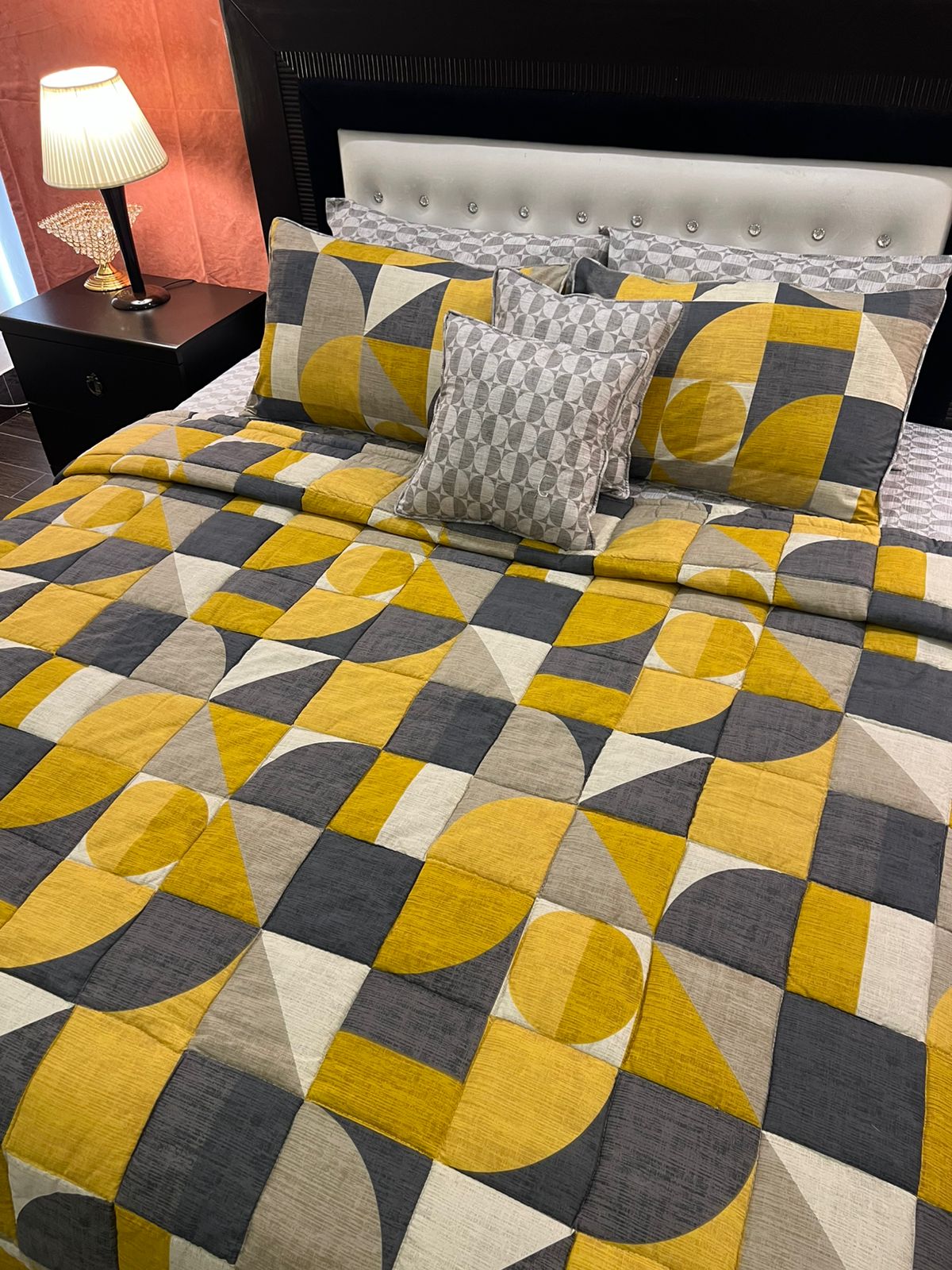 IV613 Cotton Comforter Set - Light Filling