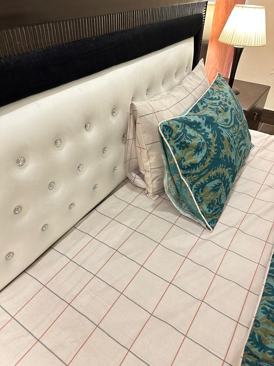 IV546 Cotton Comforter Set - Light Filling