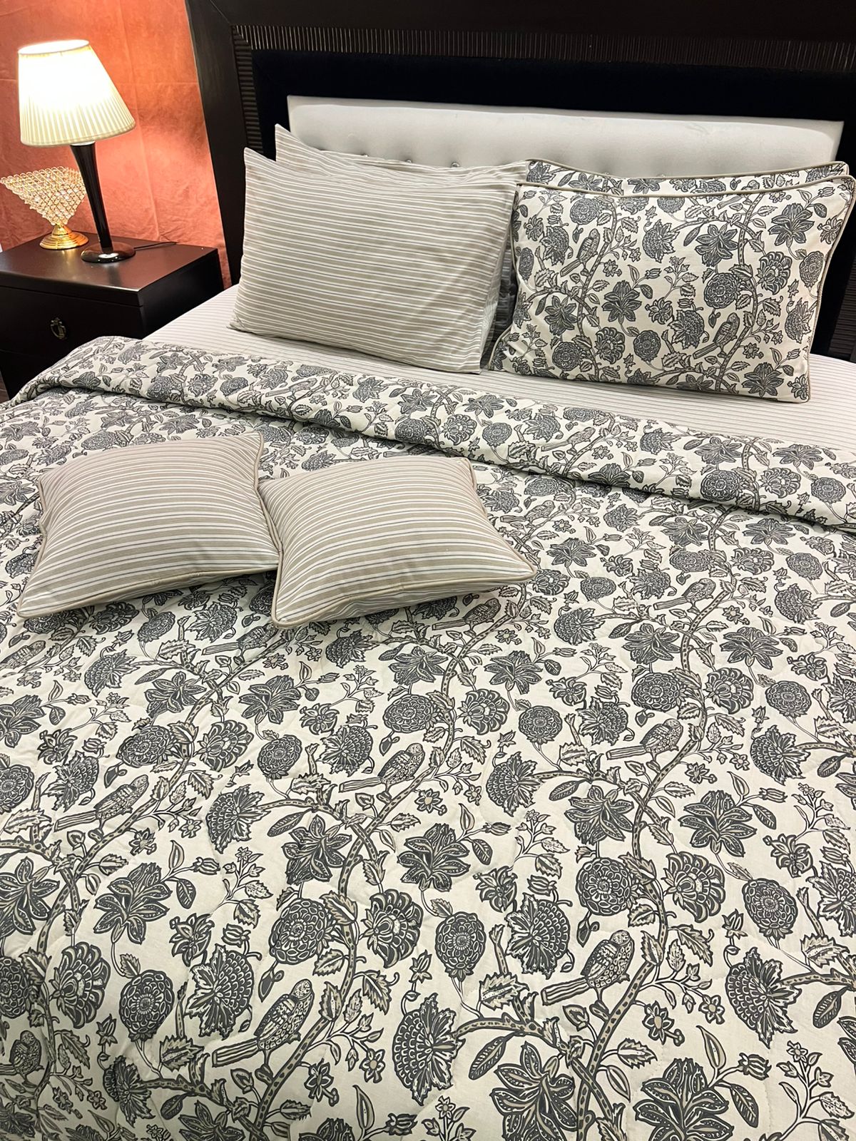 IV578 Cotton Comforter Set - Light Filling