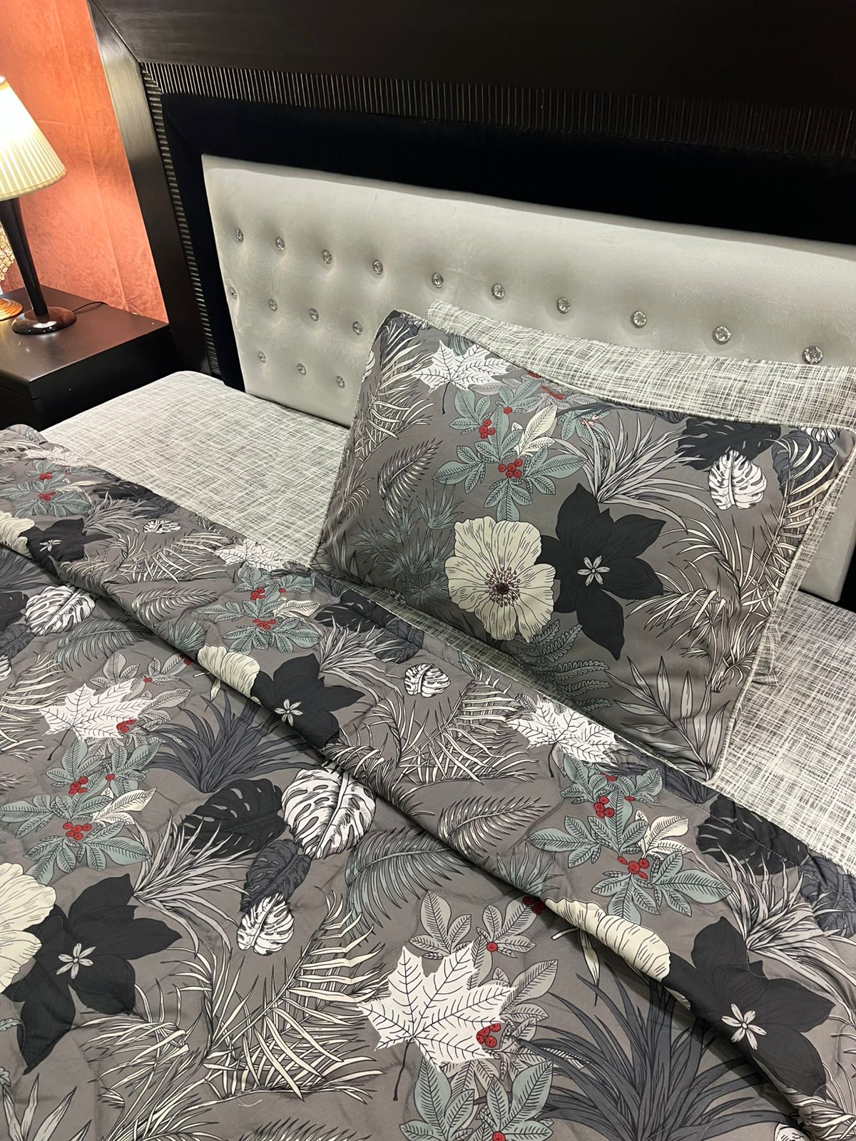 IV630 Cotton Duvet Cover Set - Without Filling