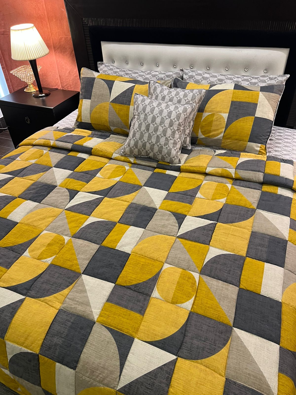 IV613 Cotton Comforter Set - Light Filling
