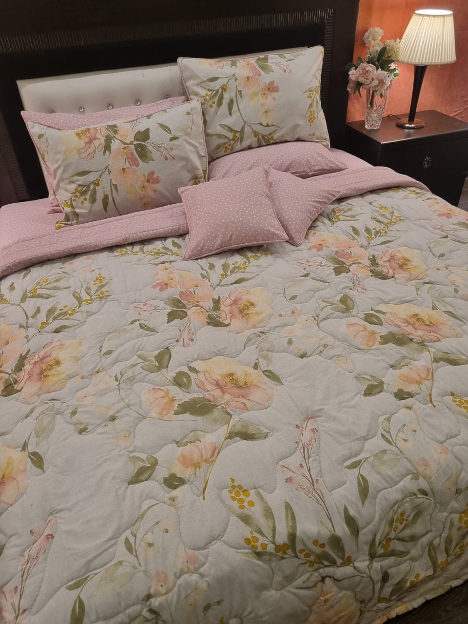IV687 Cotton Comforter Set - Light Filling