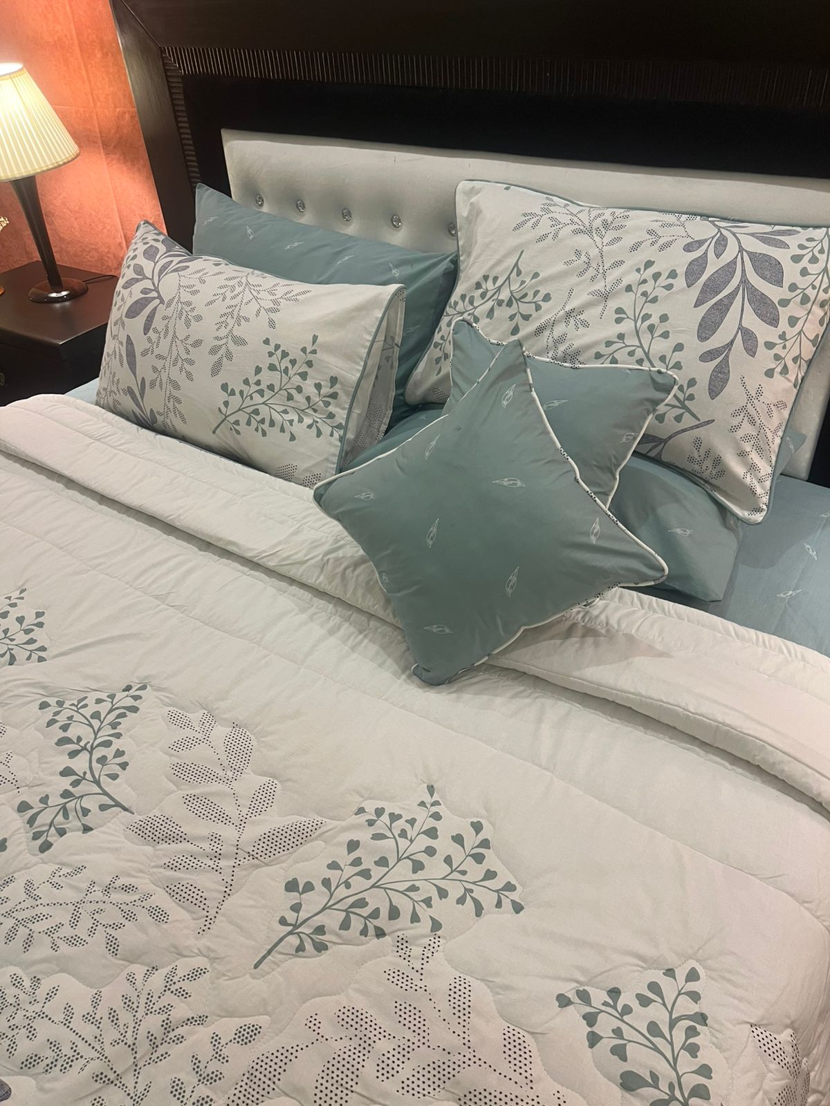 IV622 Cotton Comforter Set - Light Filling