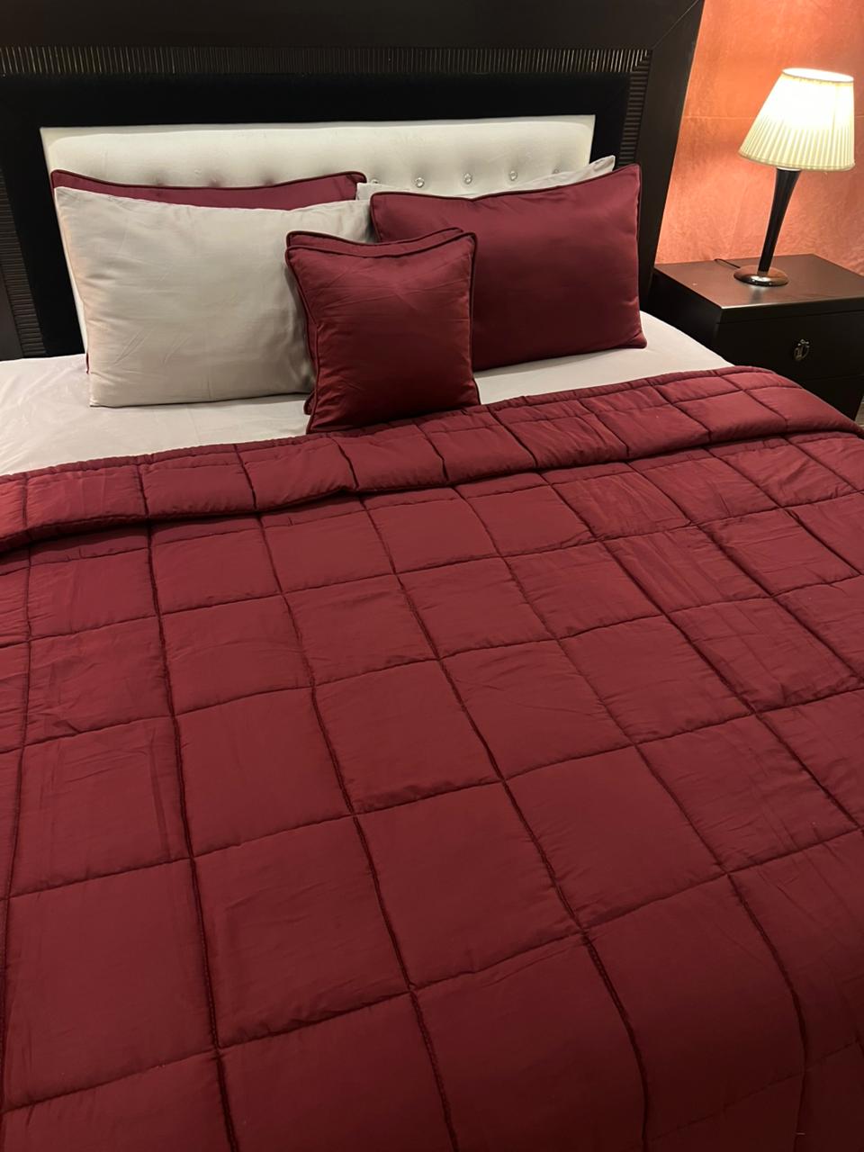 IV569 Luxury Cotton Satin Comforter Set - Light Filling