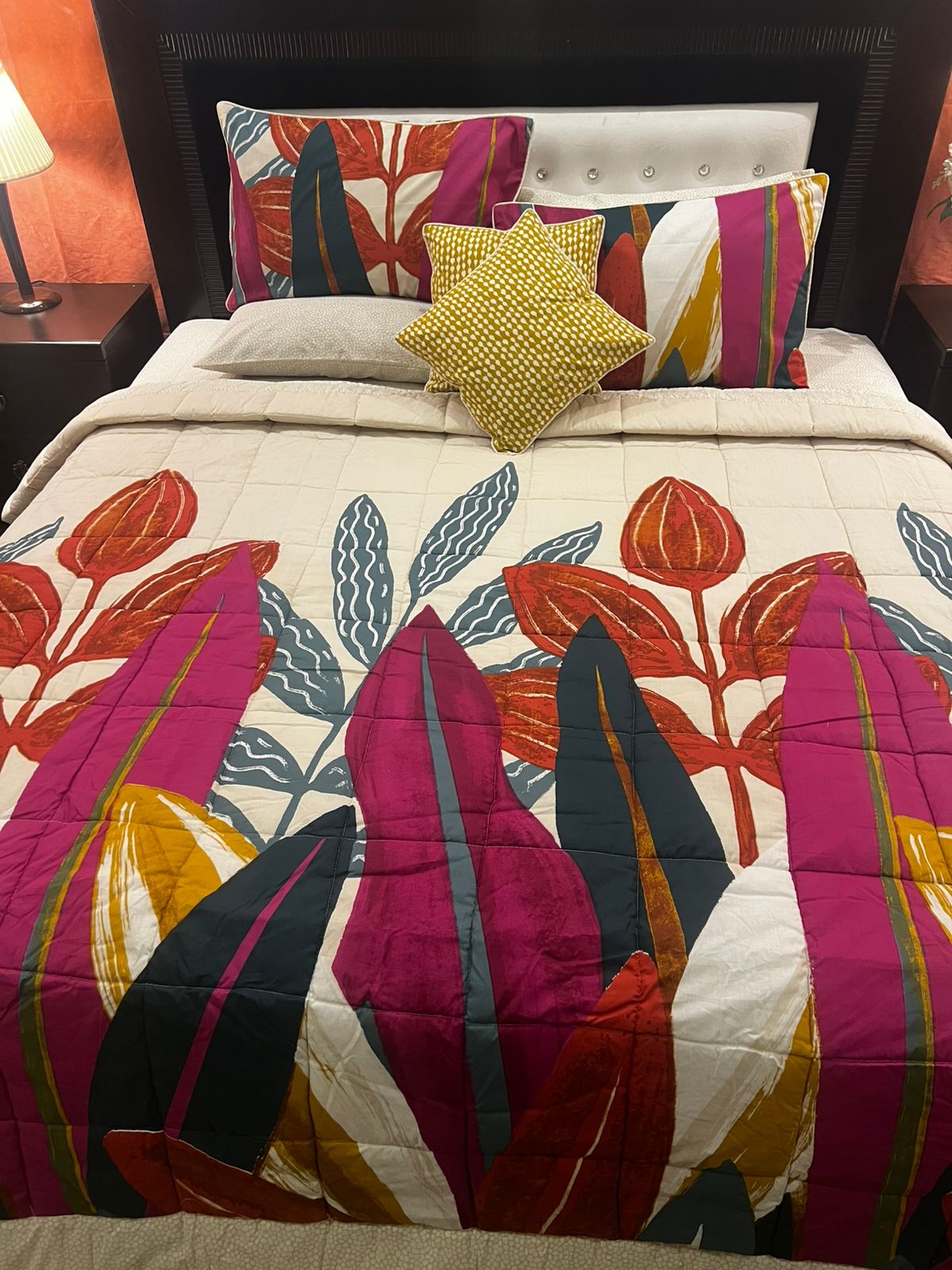IV637 Cotton Comforter Set - Light Filling