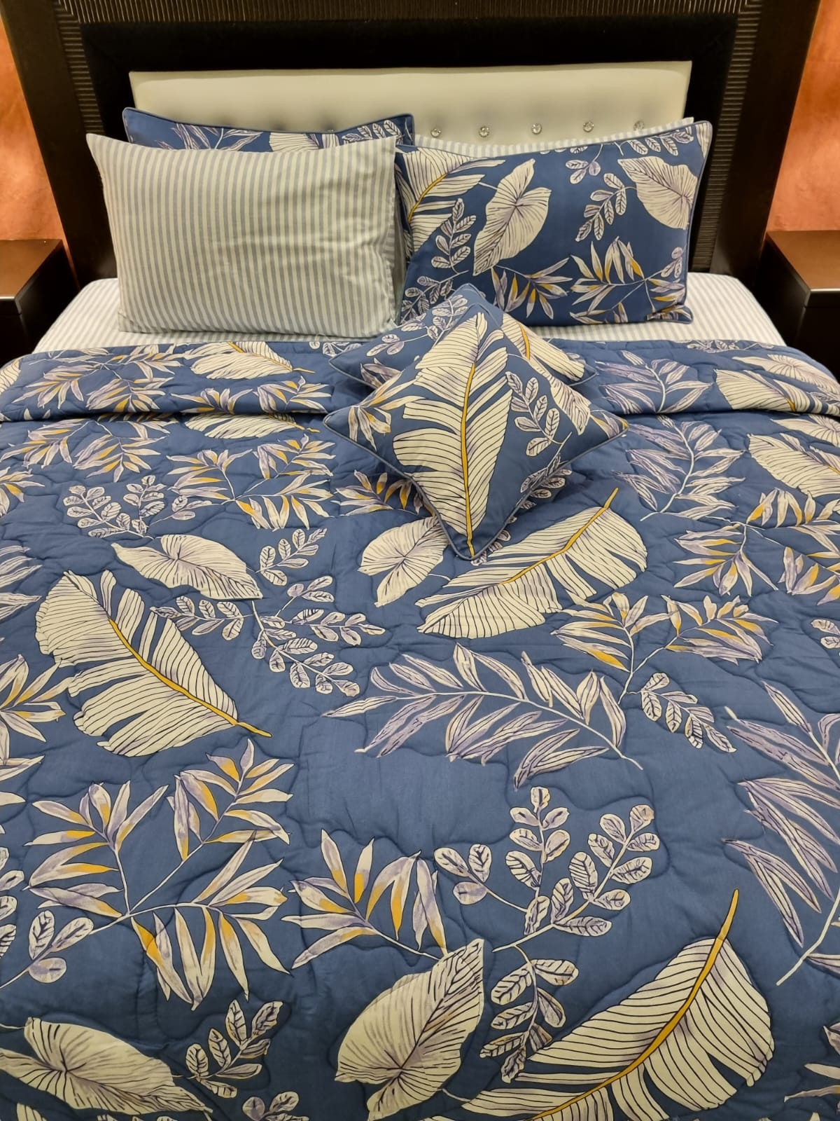 IV508 Duvet Cover Set - Without Filling