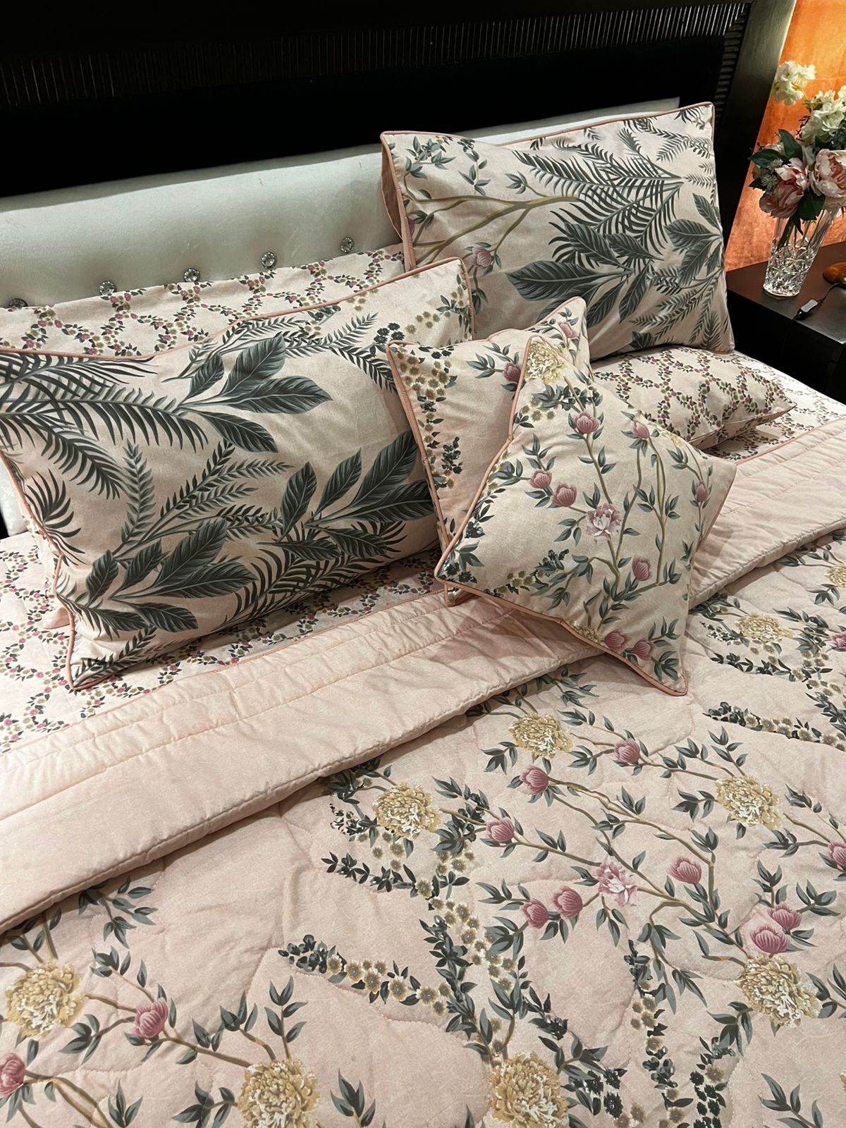 IV683 Cotton Comforter Set - Light Filling