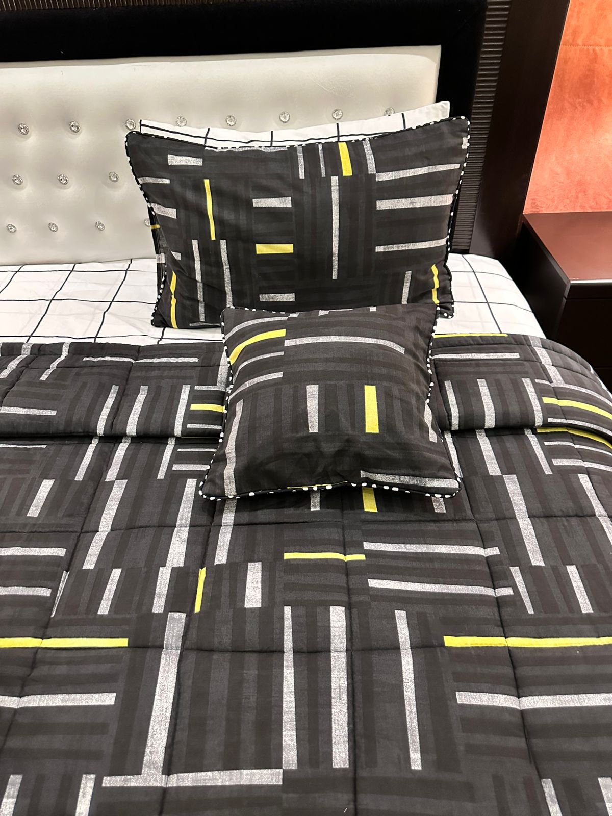 IV533 Cotton Comforter Set - Light Filling