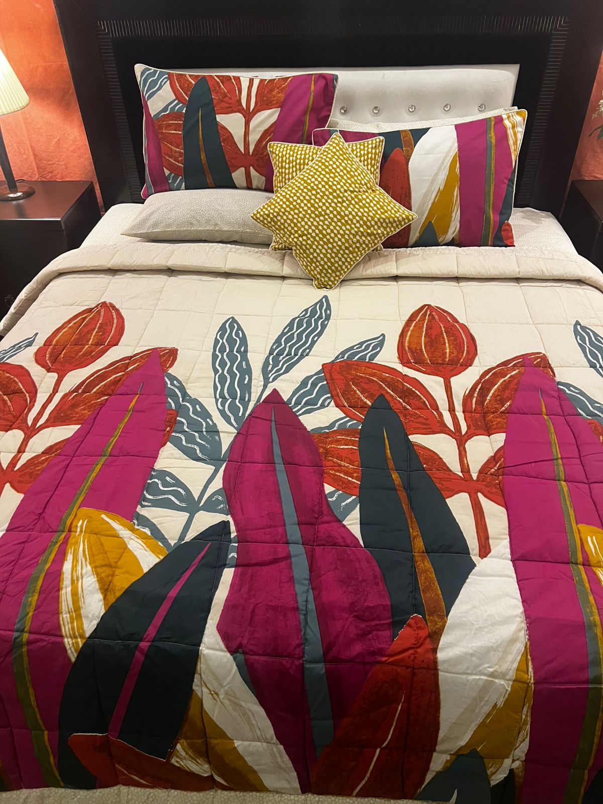 IV637 Cotton Comforter Set - Light Filling