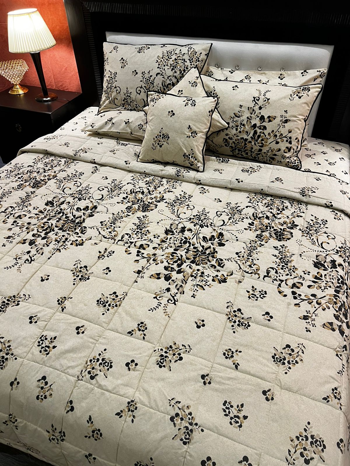 IV681 Cotton Comforter Set - Light Filling