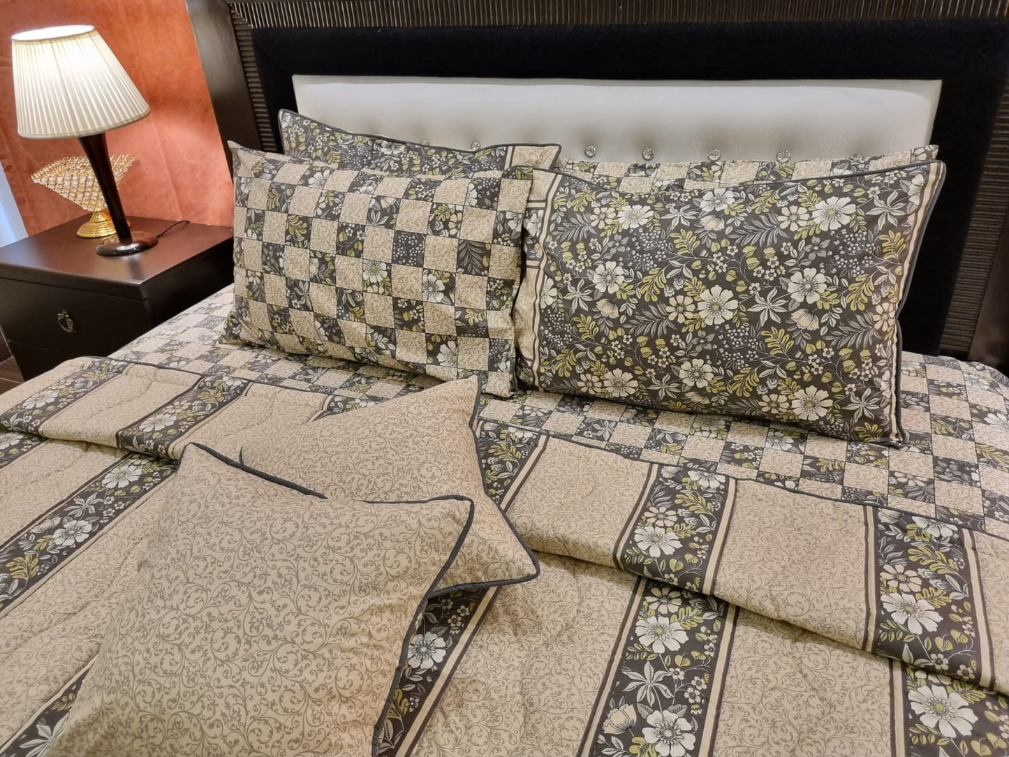 IV489 Cotton Comforter Set - Light Filling