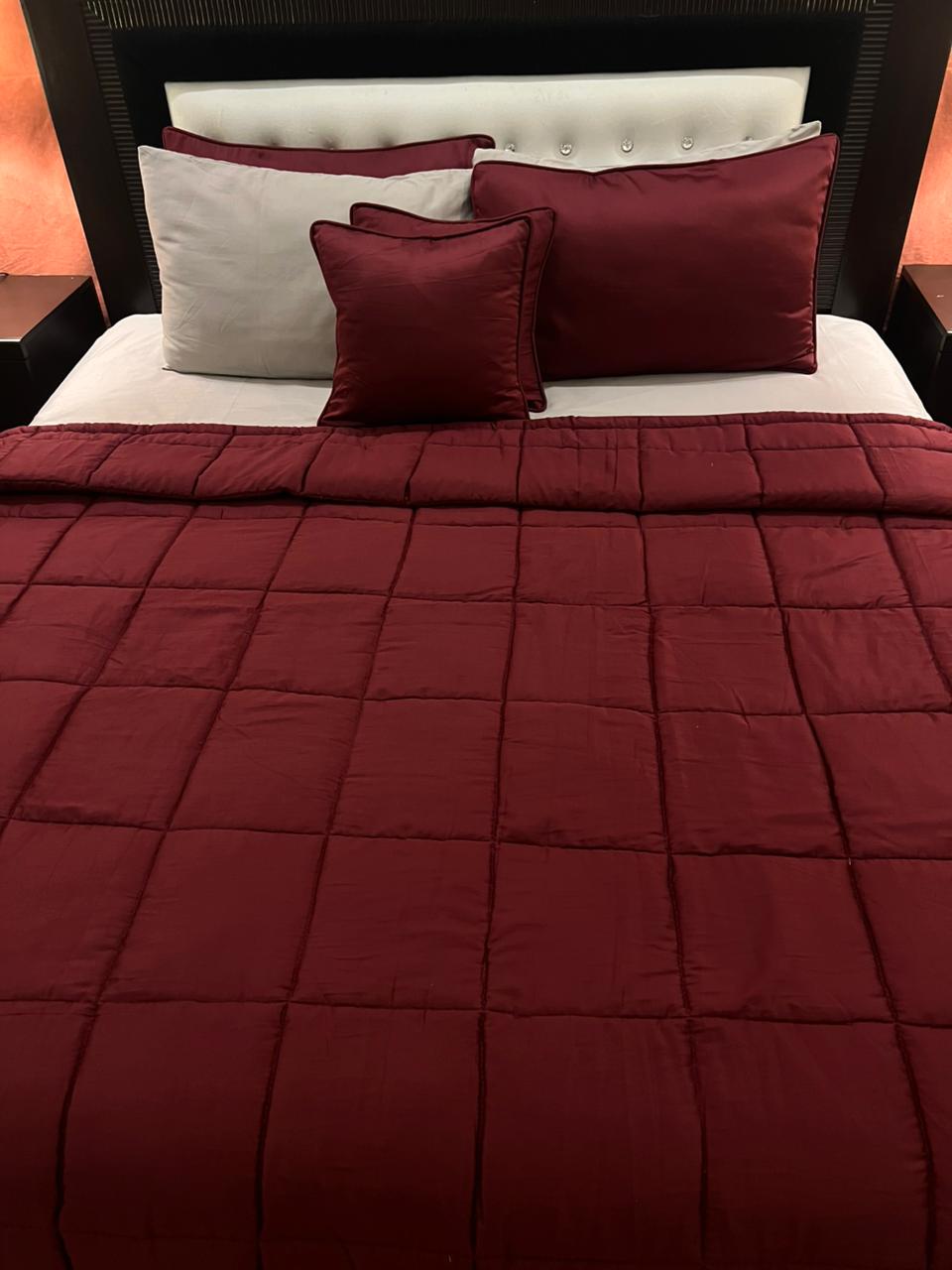 IV569 Luxury Cotton Satin Comforter Set - Light Filling