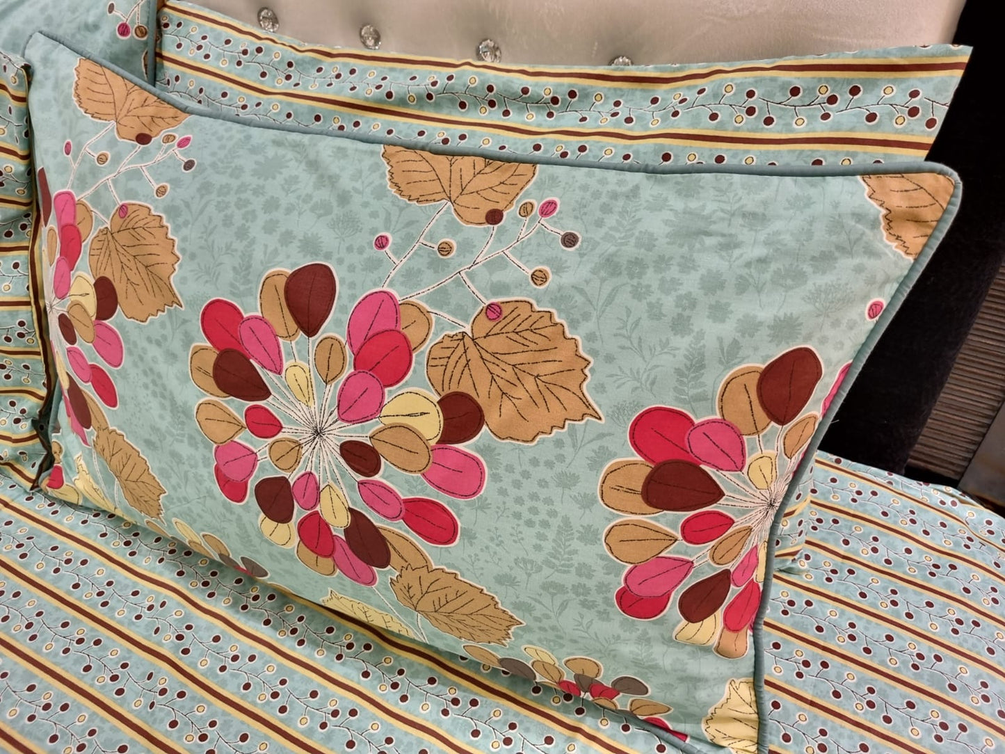 IV506 Cotton Comforter Set - Light Filling