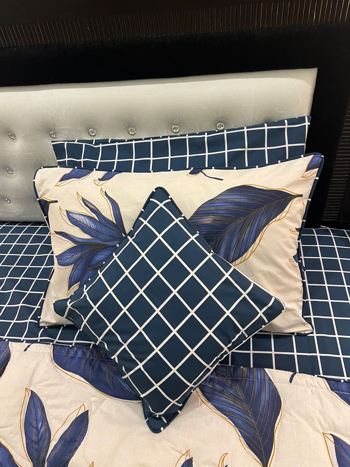 IV631 Cotton Comforter Set - Light Filling