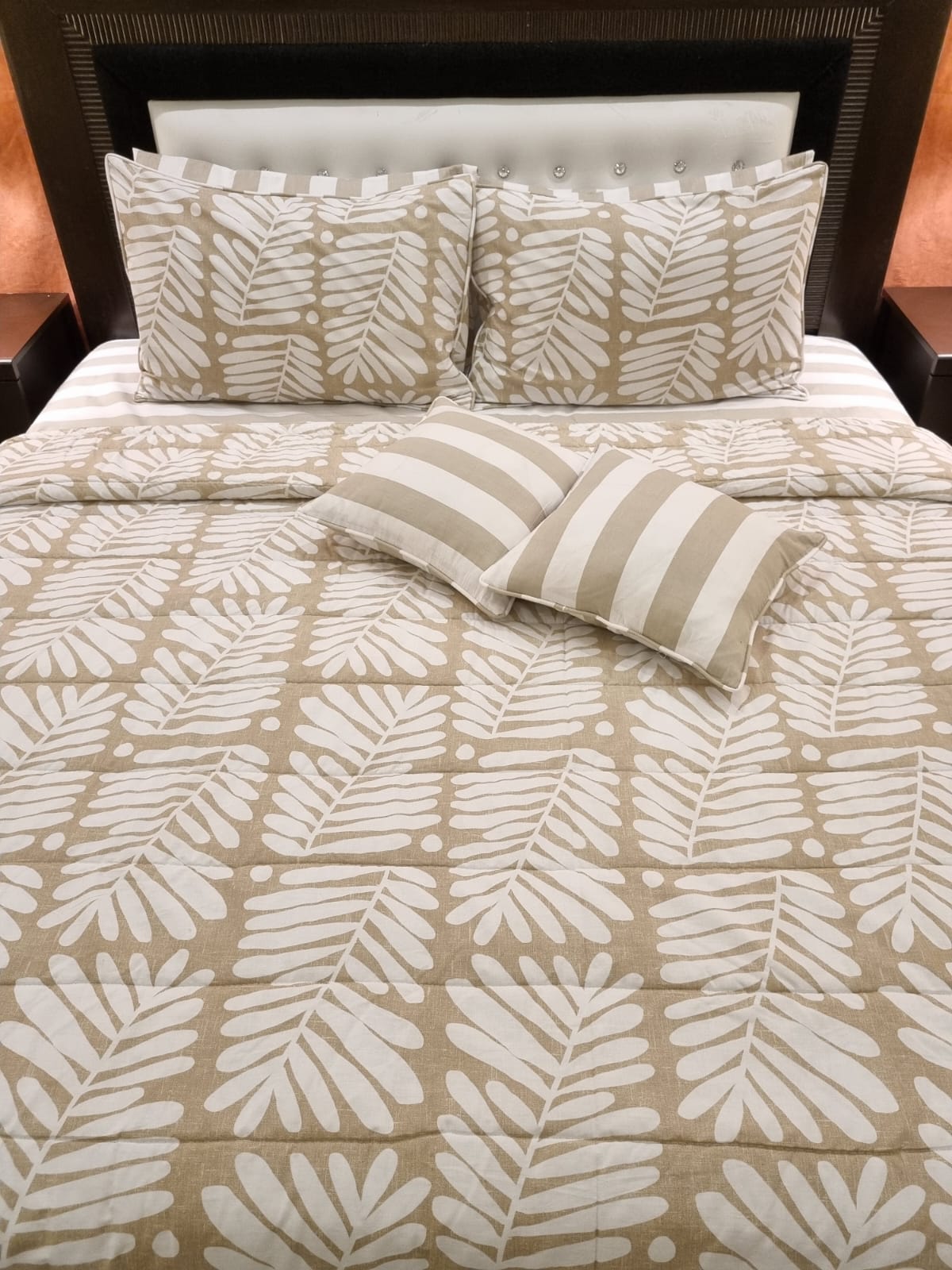 IV507 Duvet Cover Set - Without Filling