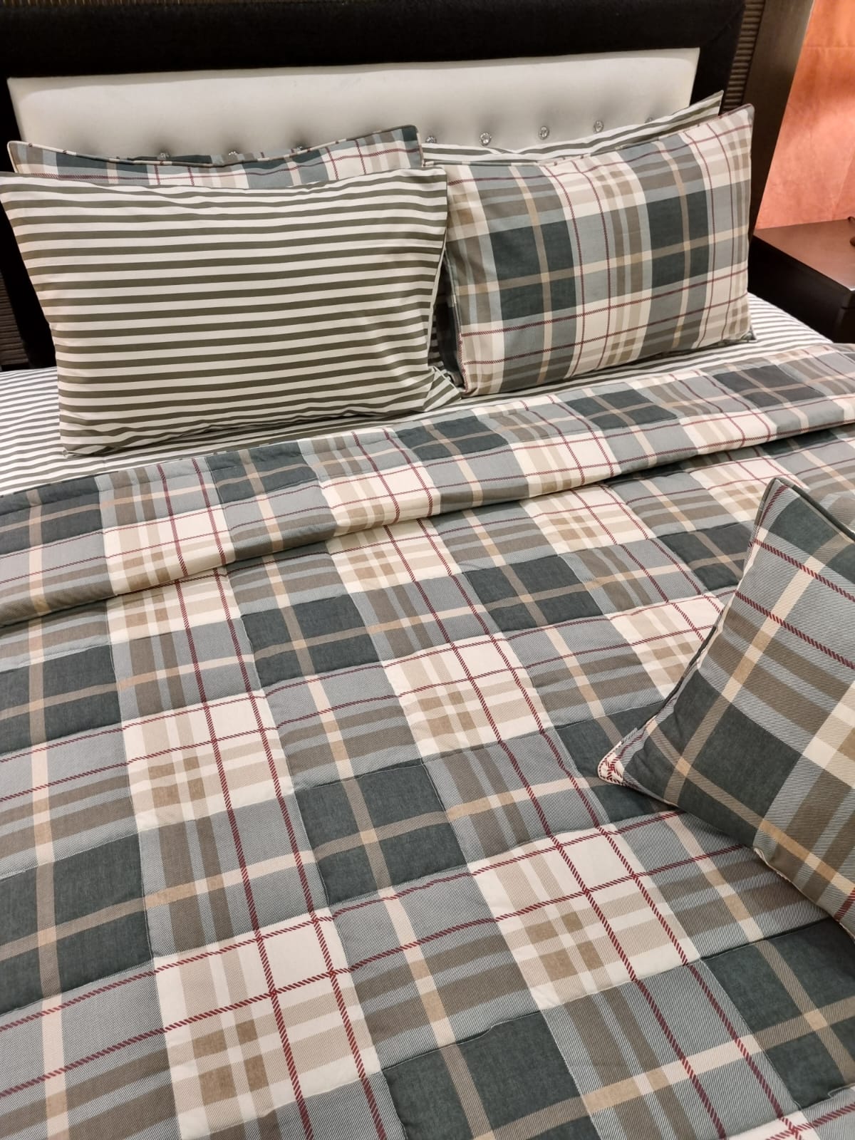 IV510 Cotton Comforter Set - Light Filling