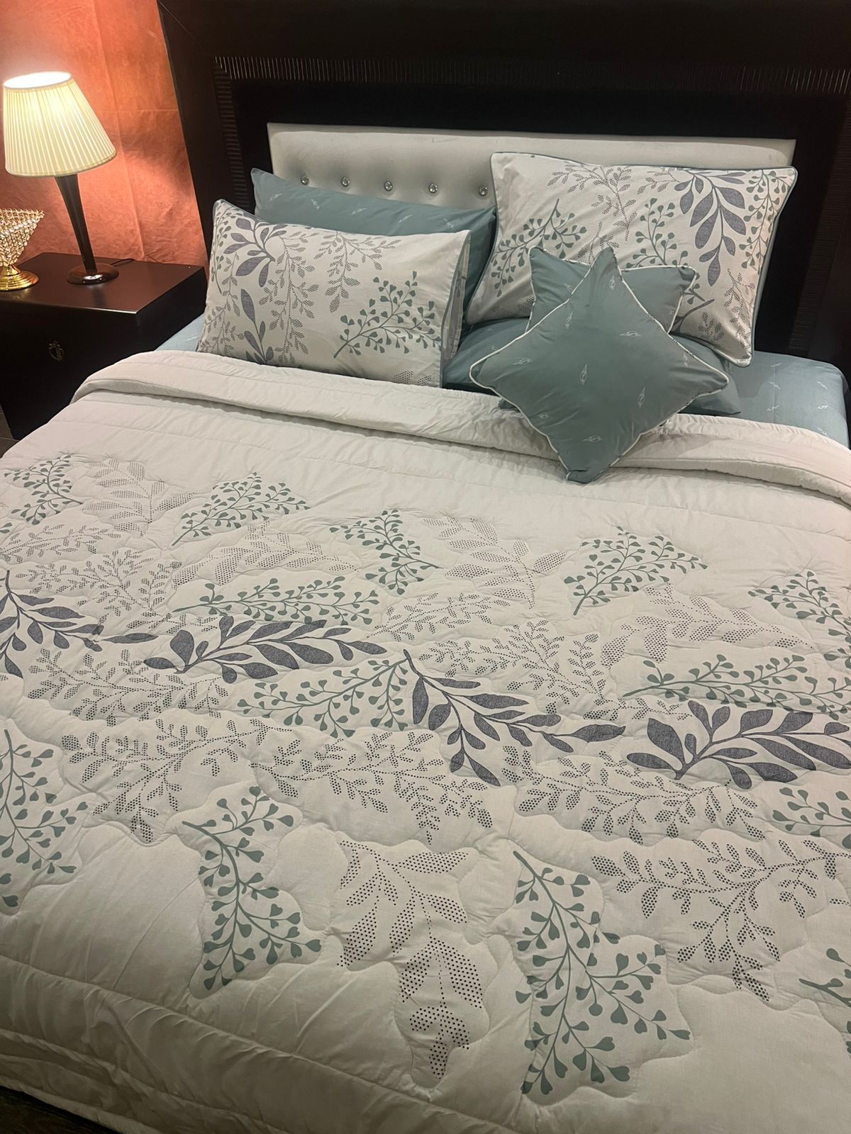 IV622 Cotton Comforter Set - Light Filling